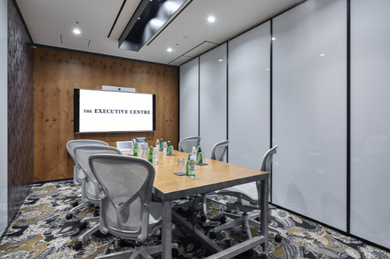 会議室（神宮前タワービルディング）